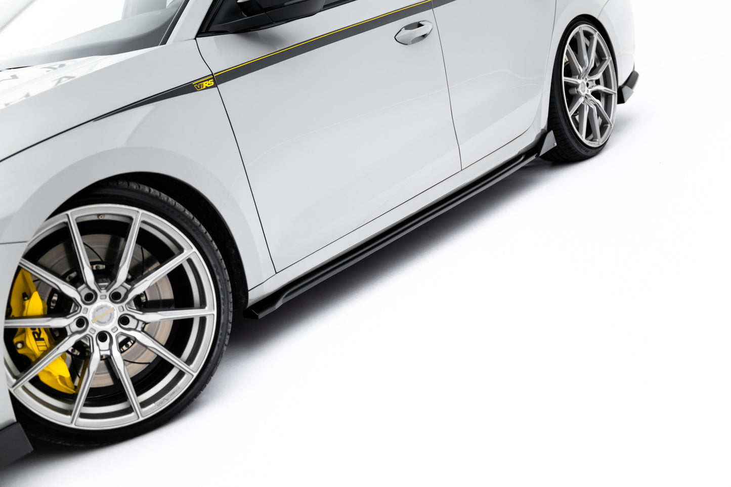 💕 Bodykit adatto per  V.2 Skoda Octavia RS Combi Mk4💕