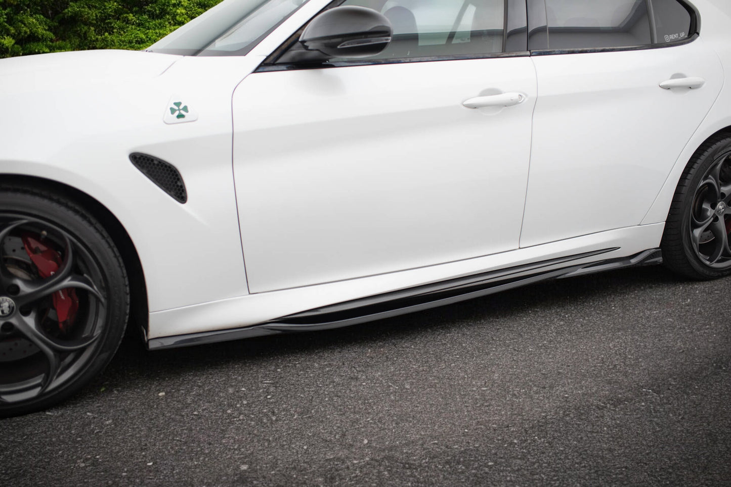 🔥Side Skirts Diffusers Alfa Romeo Giulia Quadrifoglio🔥