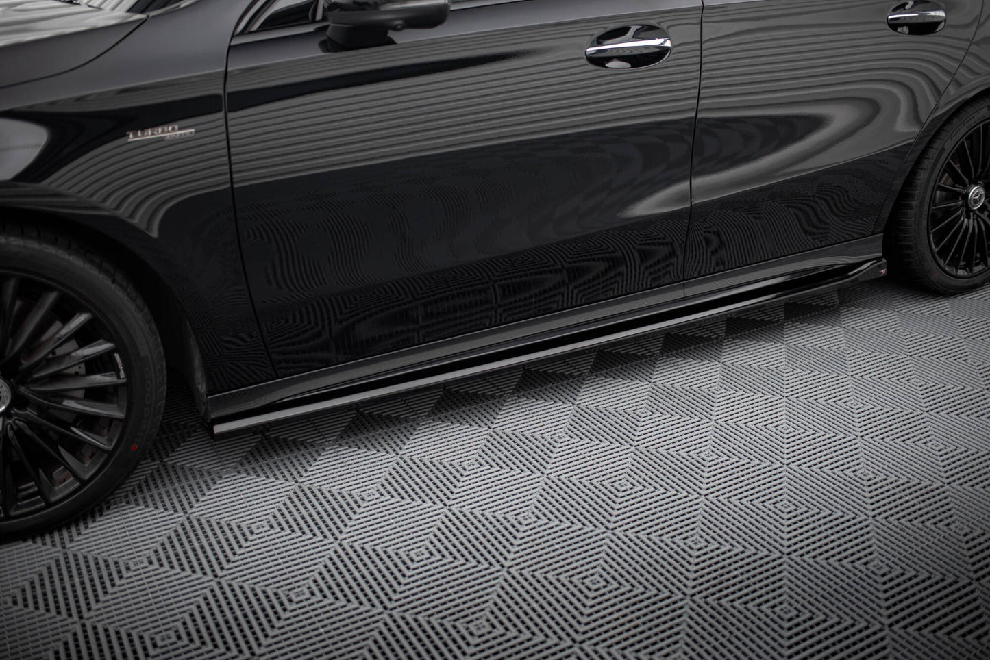 MINIGONNE LATERALI MERCEDES-AMG A35 W177 FACELIFT 2023-
