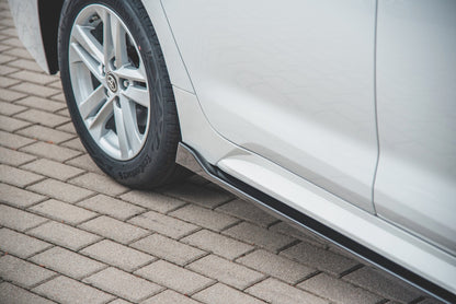 MINIGONNE LATERALI adatte per TOYOTA COROLLA XII TOURING SPORTS