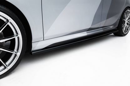 Minigonne laterali compatibili con V.1 BMW M135i / 1 M-Pack F70