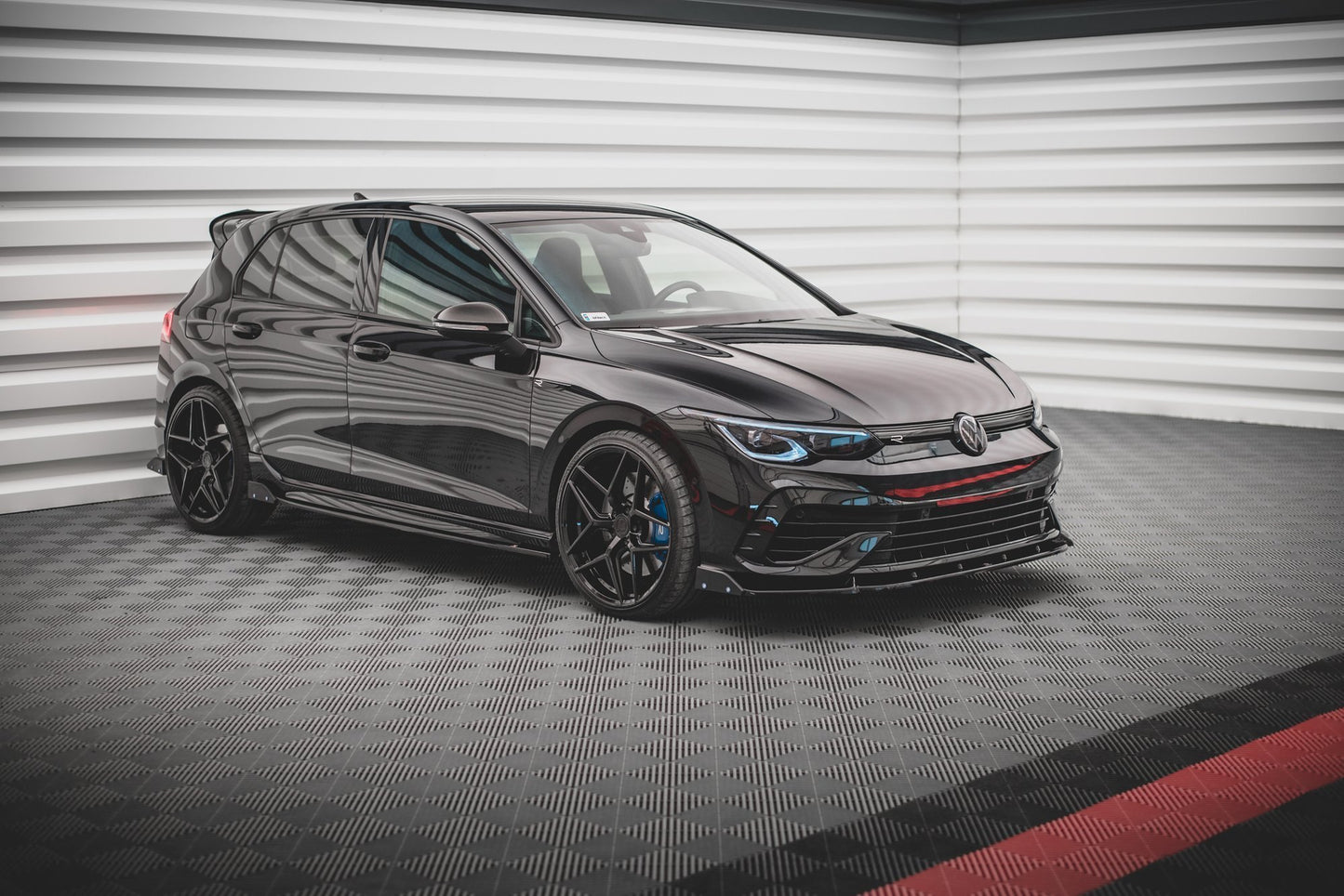 MINIGONNE LATERALI V.2 + ALETTE ADATTE PER VOLKSWAGEN GOLF R MK8 2020