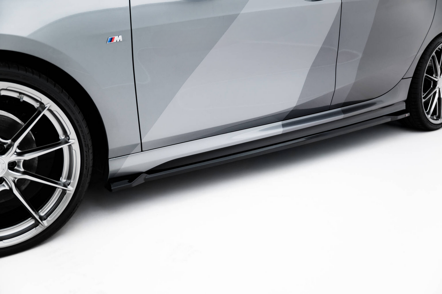 Minigonne Laterali Diffusori compatibili con V3 BMW M135i/1 M-Pack F70