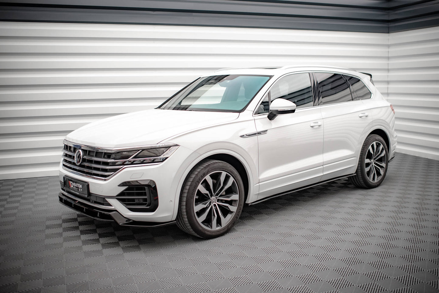 MINIGONNE LATERALI ADATTE PER VOLKSWAGEN TOUAREG R-LINE MK3