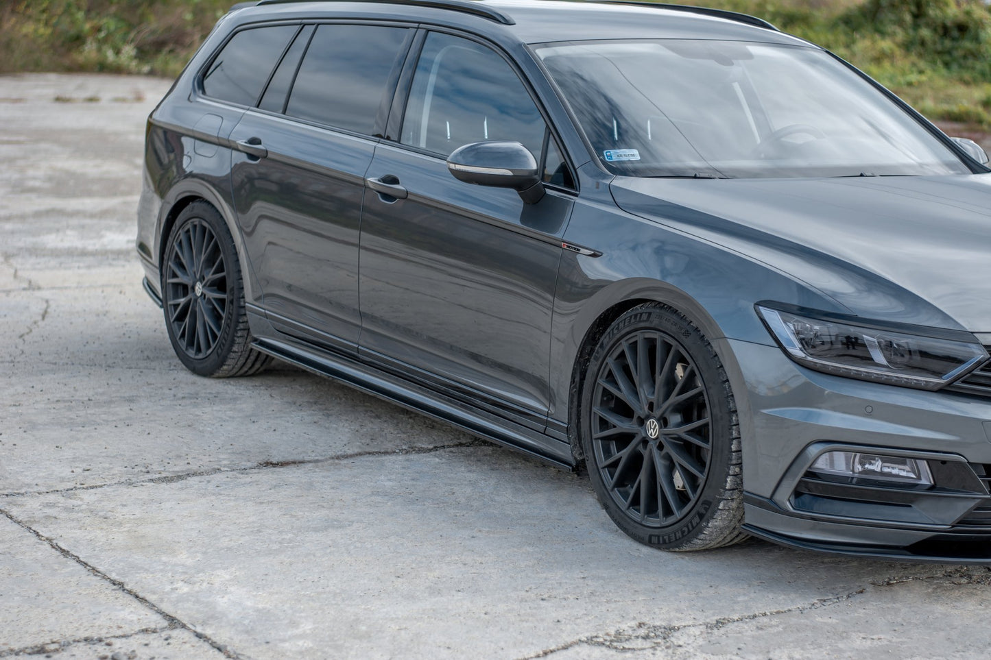 MINIGONNE LATERALI adatte per VOLKSWAGEN PASSAT R-LINE B8 2015-2019