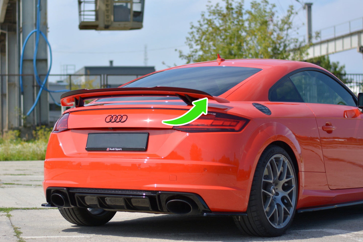 🔥Spoiler cap suitable for Audi TT RS 8S🔥