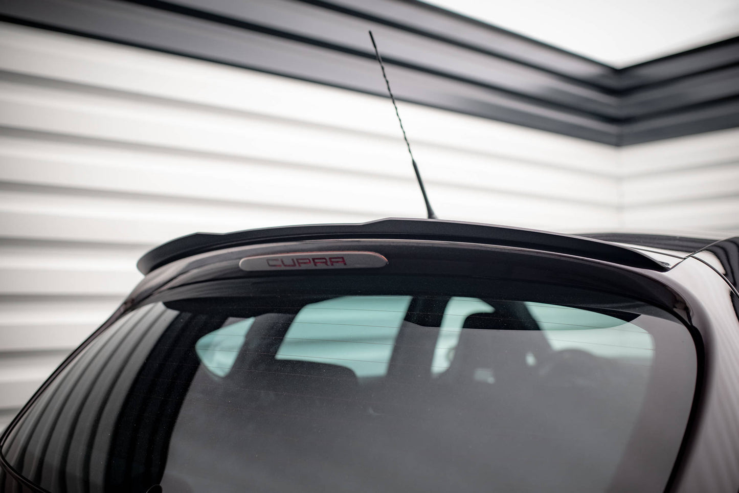 Spoiler ALA Leon Cupra / FR Mk2 - NERO LUCIDO