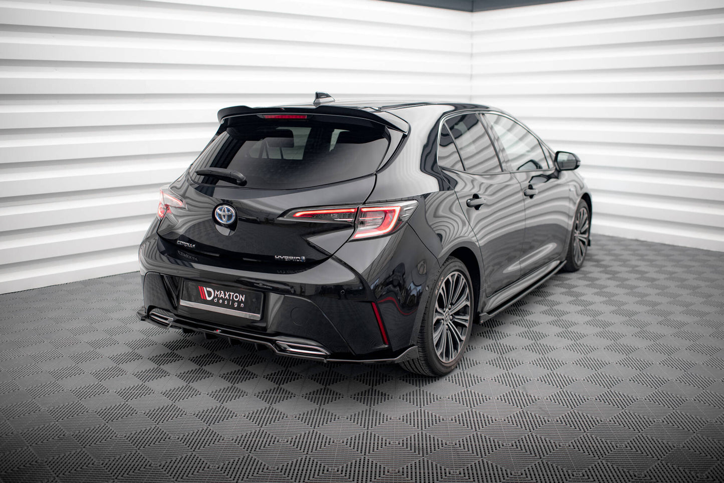 SPOILER adatto per TOYOTA COROLLA XII HATCHBACK