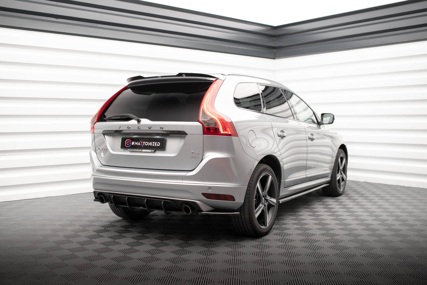 SPOILER adatto per VOLVO XC60 R-DESIGN MK1 FACELIFT 2013-2017