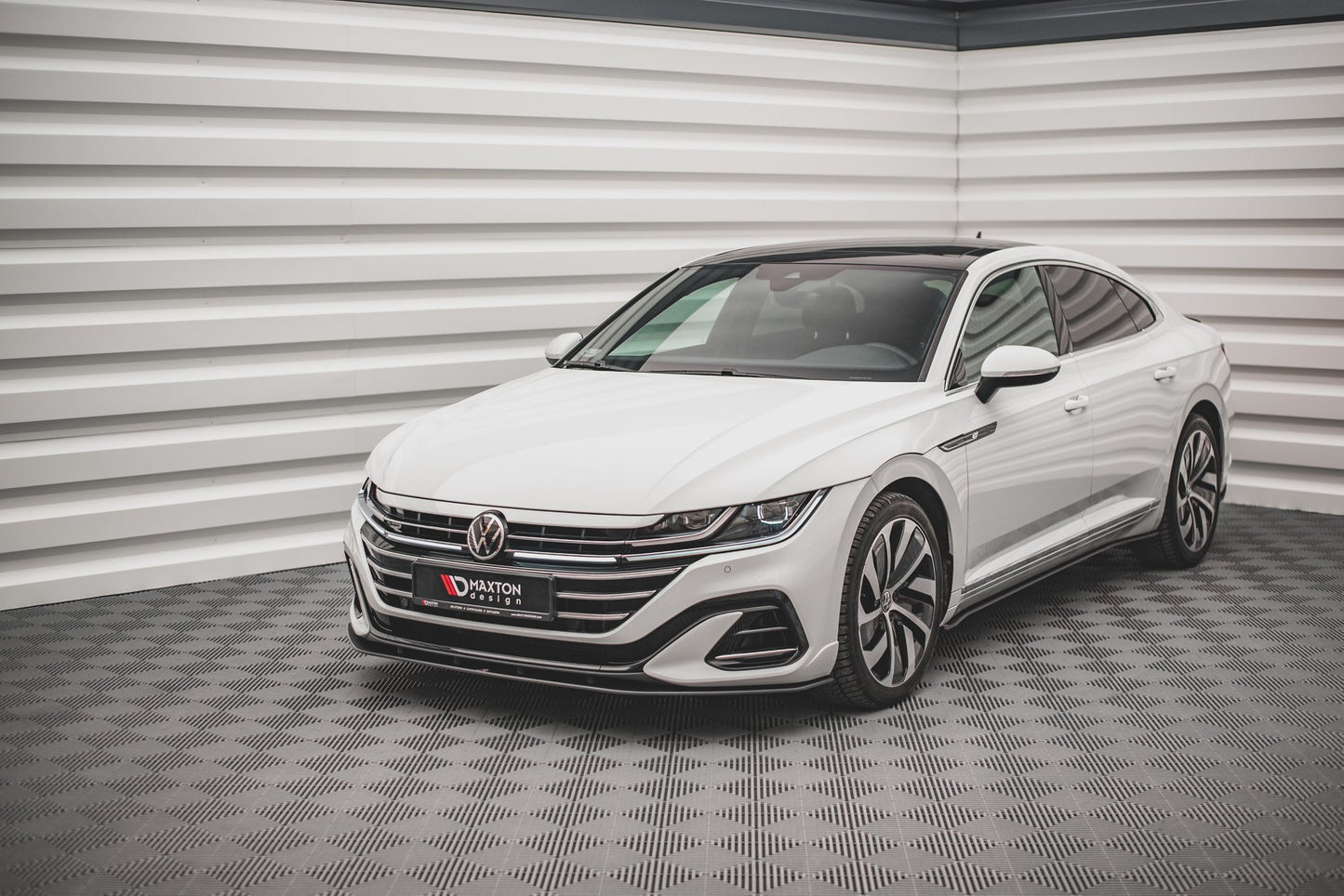 STREET PRO SPLITTER ANTERIORE ADATTO PER VOLKSWAGEN ARTEON R-LINE FACELIFT 2020-