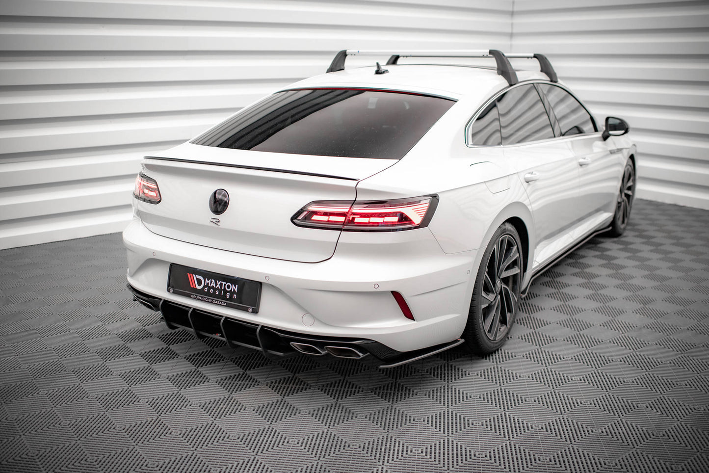SPLITTER LATERALI POSTERIORI STREET PRO adatti per VOLKSWAGEN ARTEON R 2020-