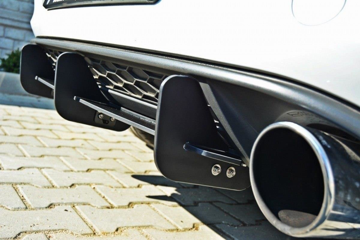 DIFFUSORE POSTERIORE E SPLITTER LATERALI POSTERIORI adatti per VW GOLF MK7 GTI 2012