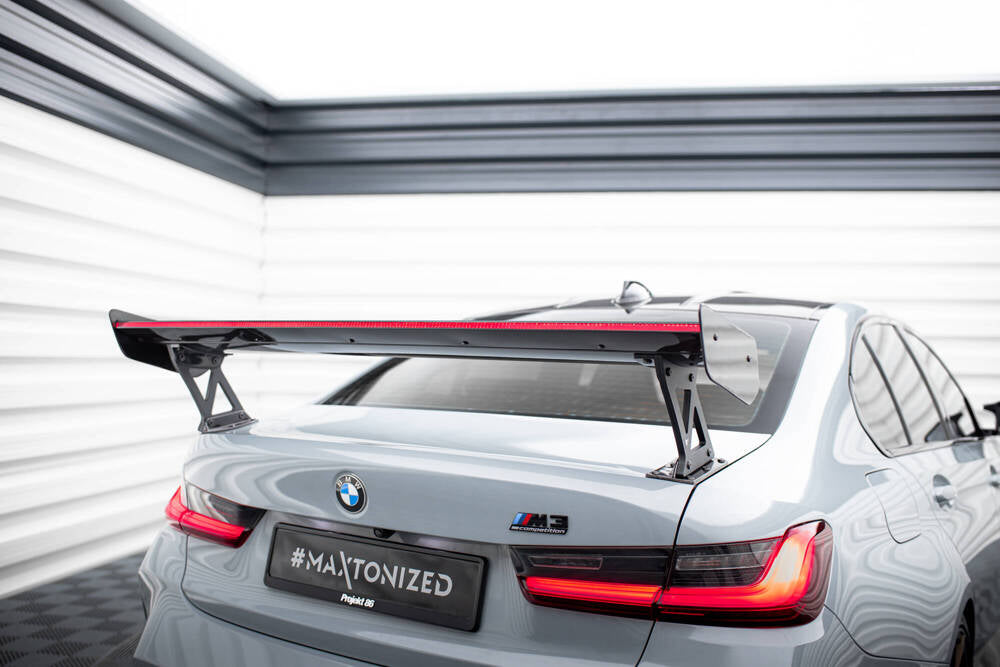 SPOILER IN CARBONIO CON STAFFE ESTERNE MONTANTI + LED adatto per BMW M3 G80  (2021 - )