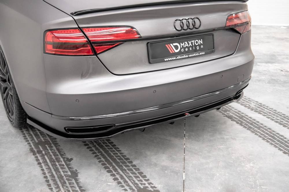 SPLITTER POSTERIORE CENTRALE (CON BARRE VERTICALI) ADATTO PER AUDI A8 D4 FACELIFT