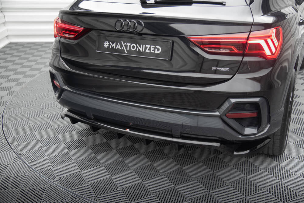 SPLITTER POSTERIORE CENTRALE (CON BARRE VERTICALI) adatto per AUDI Q3 SPORTBACK F3 (2019-)