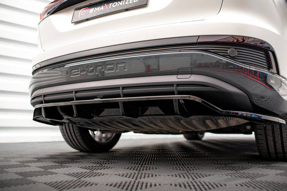 SPLITTER POSTERIORE CENTRALE (CON BARRE VERTICALI) adatto per AUDI Q4 E-TRON SPORTBACK MK1