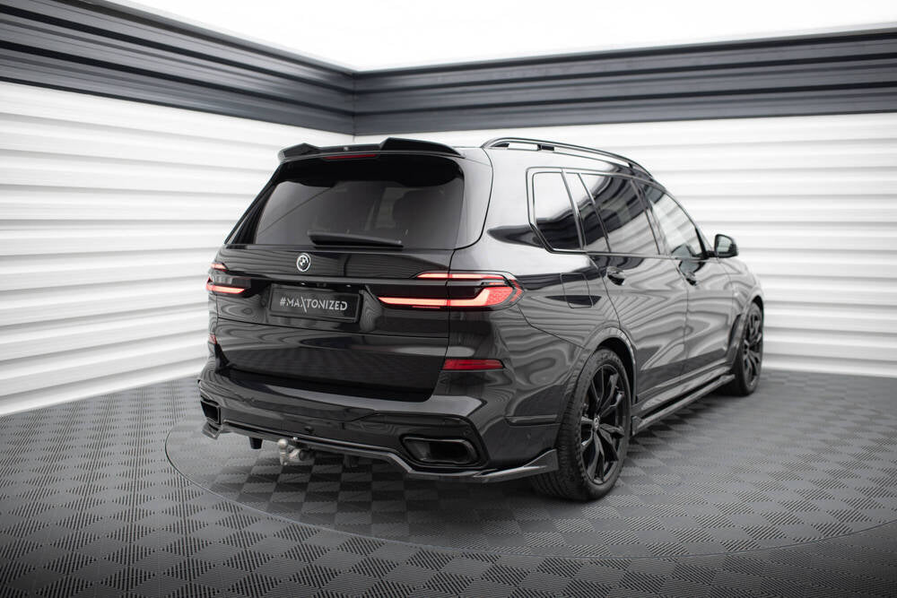 SPLITTER POSTERIORE CENTRALE (CON BARRE VERTICALI) ADATTO COMPATIBILE PER BMW X7 M-PACK G07 FACELIFT ( 2022 - )