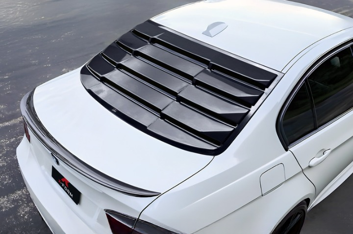 ART.2906  LOUVER LUNOTTO POSTRIORE NERO LUCIDO BMW SERIE 3 E90