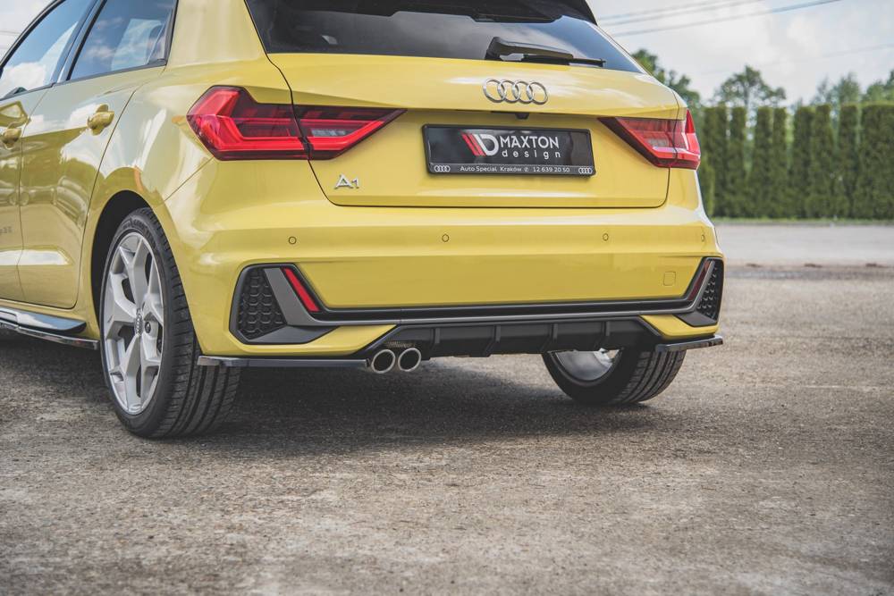 SPLITTER LATERALI adatto compatibile per POSTERIORI AUDI A1 S-LINE GB 2018 -