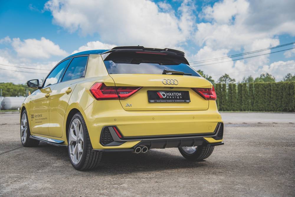 SPLITTER LATERALI adatto compatibile per POSTERIORI AUDI A1 S-LINE GB 2018 -