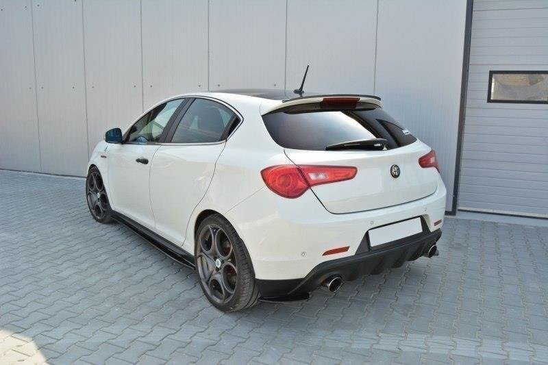 SPOILER CAP V.1 adatto per ALFA ROMEO GIULIETTA (2010- )