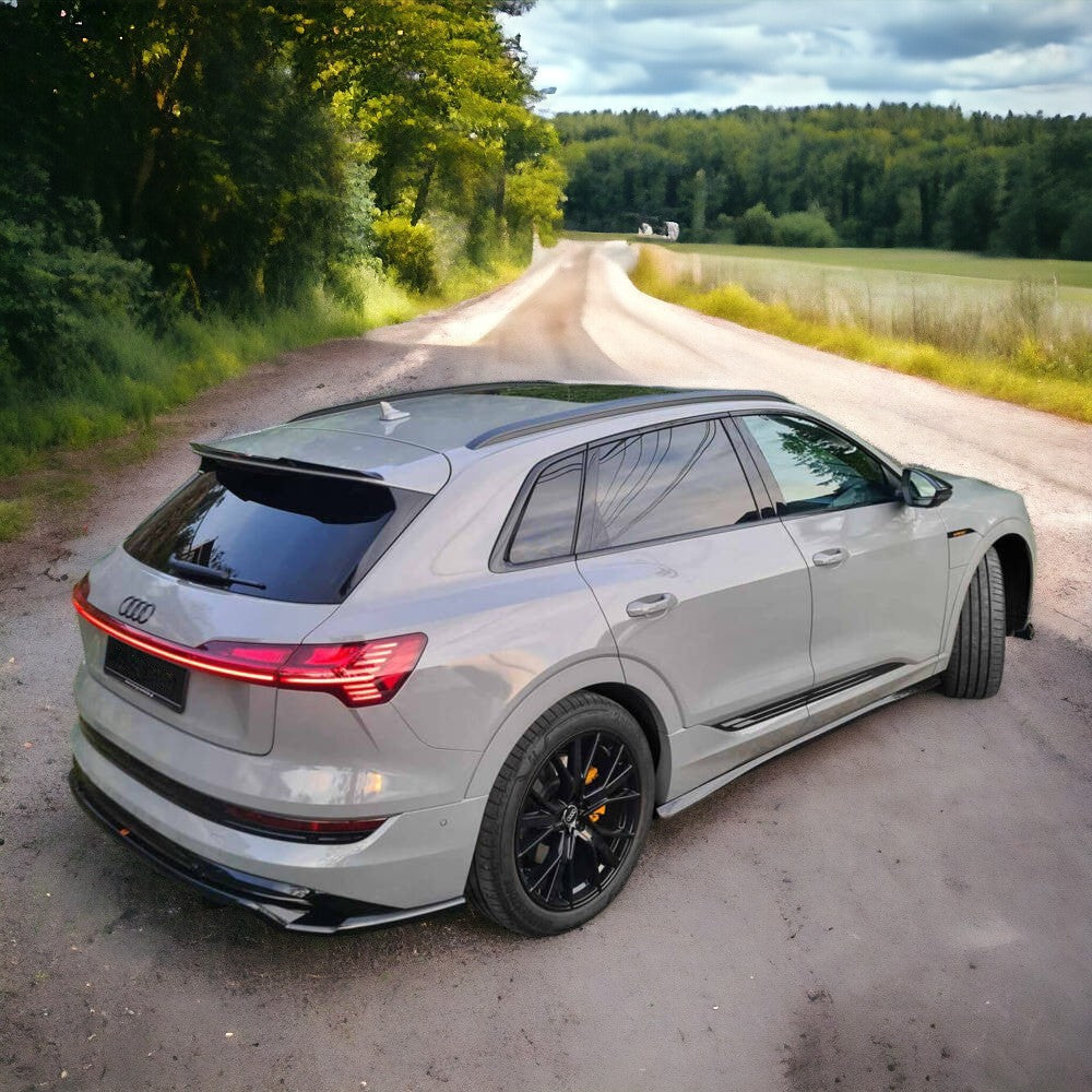 SIDE SKIRTS SUITABLE FOR AUDI E-TRON S-LINE