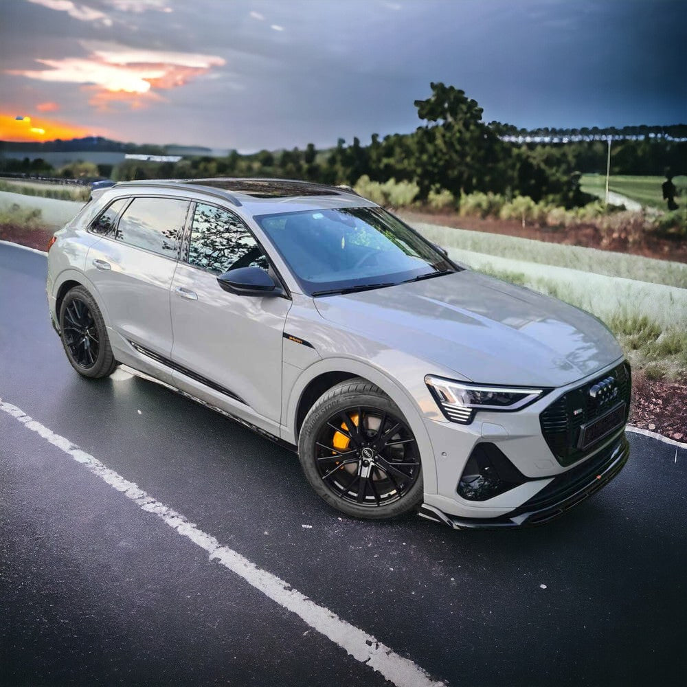 SIDE SKIRTS SUITABLE FOR AUDI E-TRON S-LINE