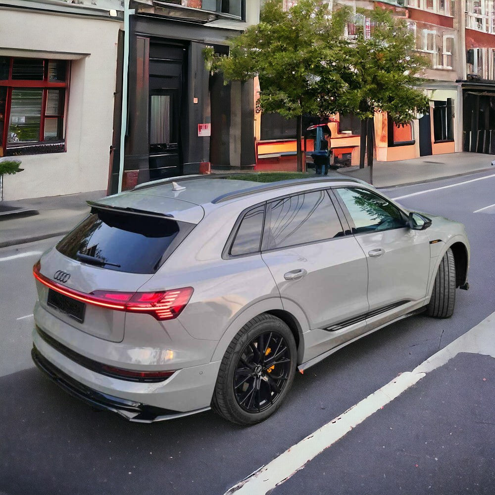 SPOILER ANTERIORE ADATTO PER AUDI E-TRON S-LINE