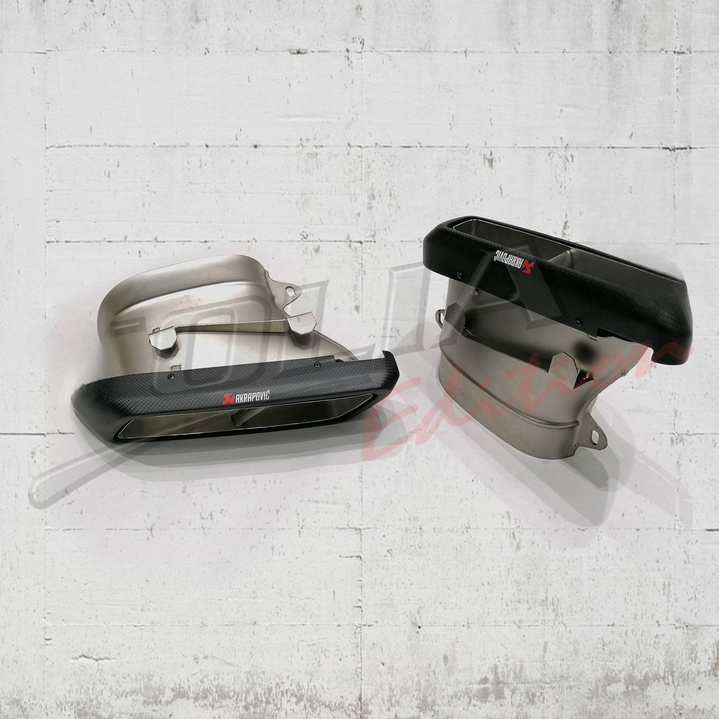 TERMINALI DI SCARICO DOPPI TIPO AKRAPOVIC COMPATIBILE PER ALFA ROMEO GIULIA