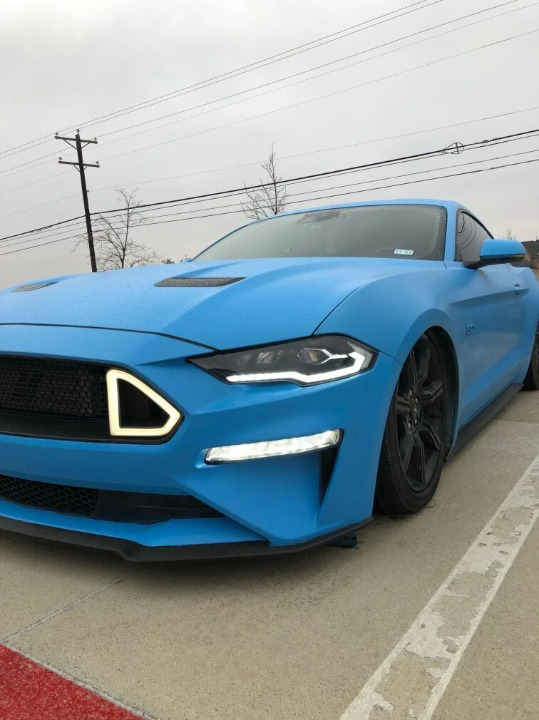 ART.3297   Indicatori di direzione a LED – DRL bianchi FORD MUSTANG 18-23