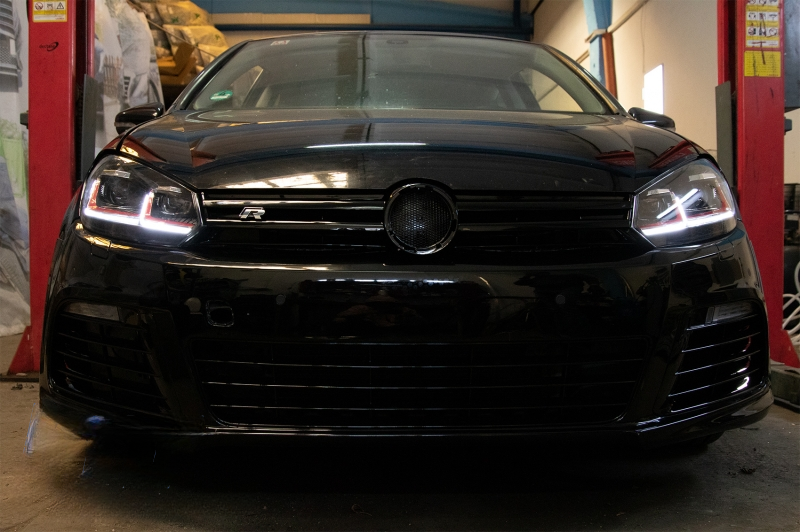 Fari a LED adatti per VW Golf 6 VI (2008-2013) con Facelift G7.5 GTI Look Red