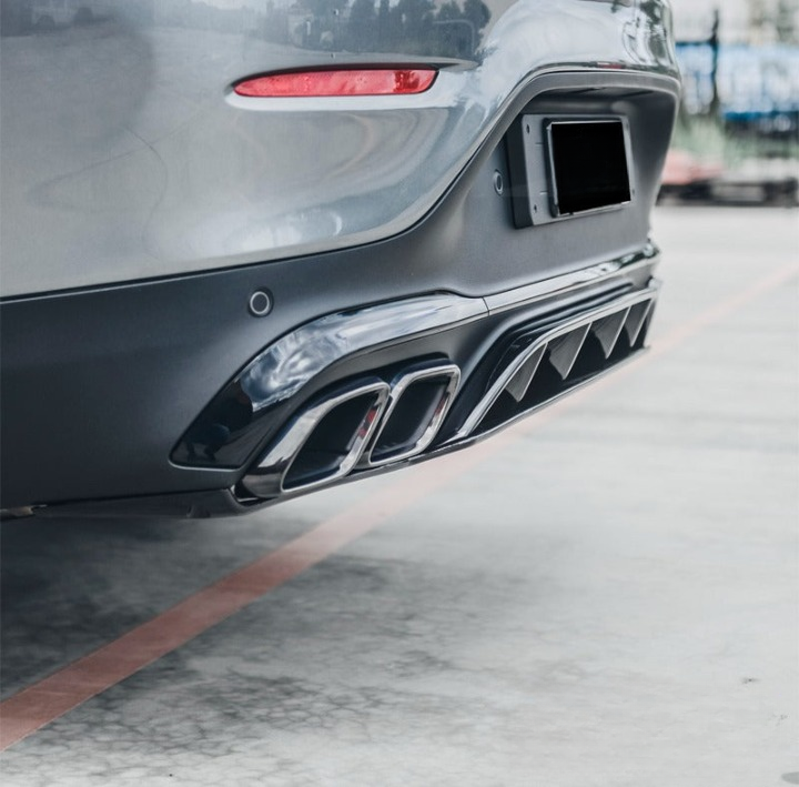 💫ART.7050 Diffusore + Terminali GLC63 AMG Look per GLC (C253) 2016-2023💫