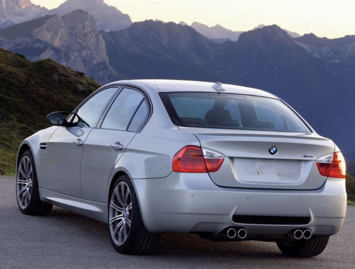 ART.5508 TERMINALI DI SCARICO BMW SERIE 3 E90 / E92 Look M4