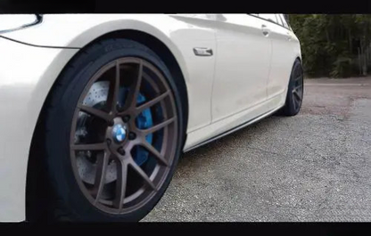 🔥 MINIGONNE LATERALI PER BMW SERIE 5 F10 / F11 (2010–2017)🔥