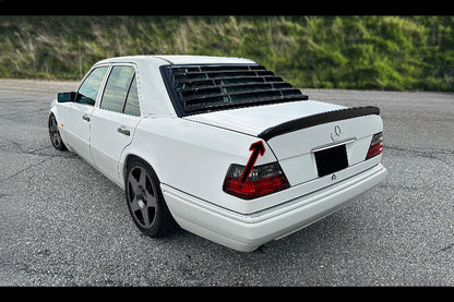 🔥Spoiler per Bagagliaio in ABS per Mercedes-Benz W124 Berlina (1984–1995)🔥