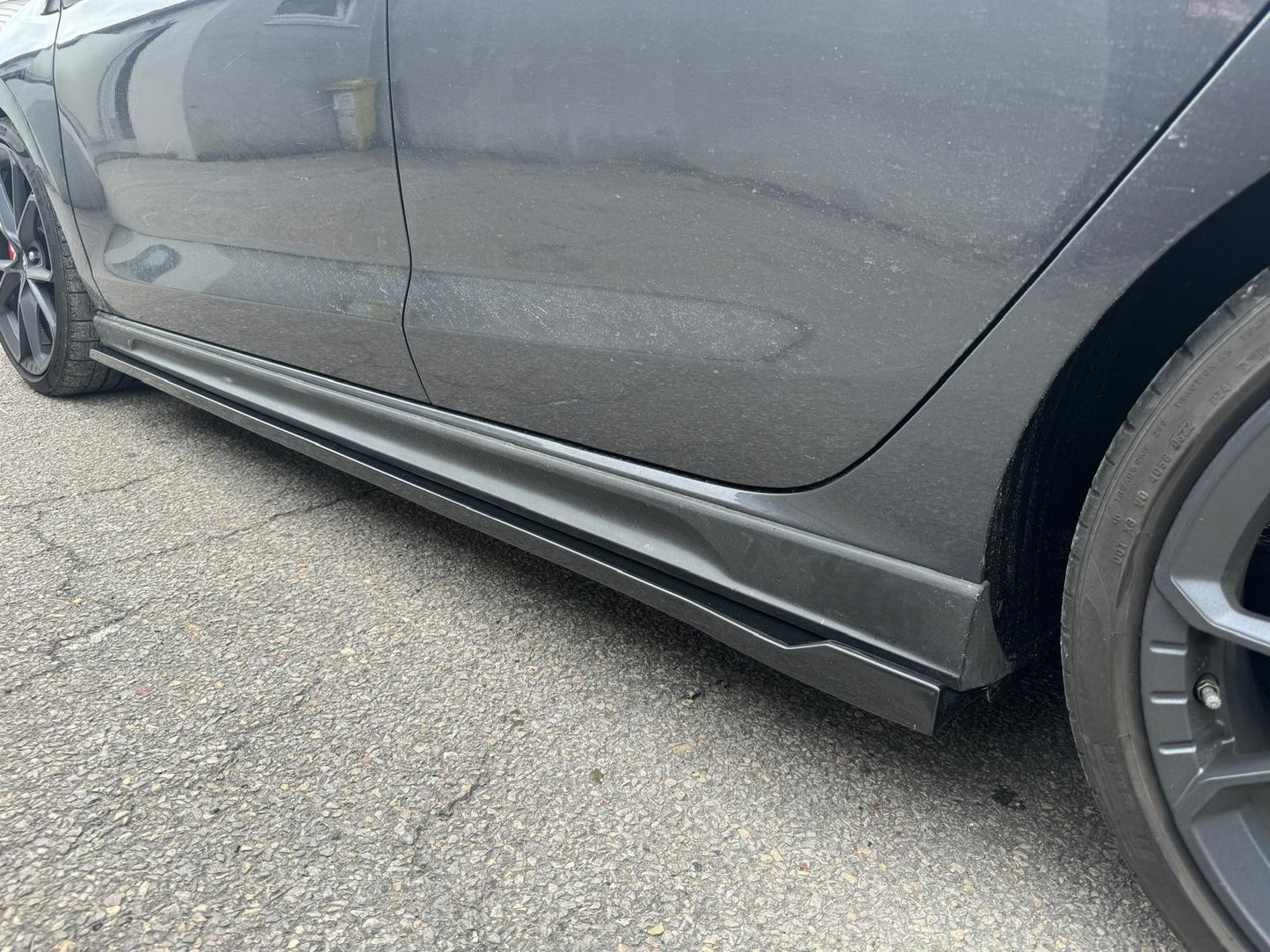 🔥Minigonne Laterali in ABS Nero Lucido per Hyundai i30🔥