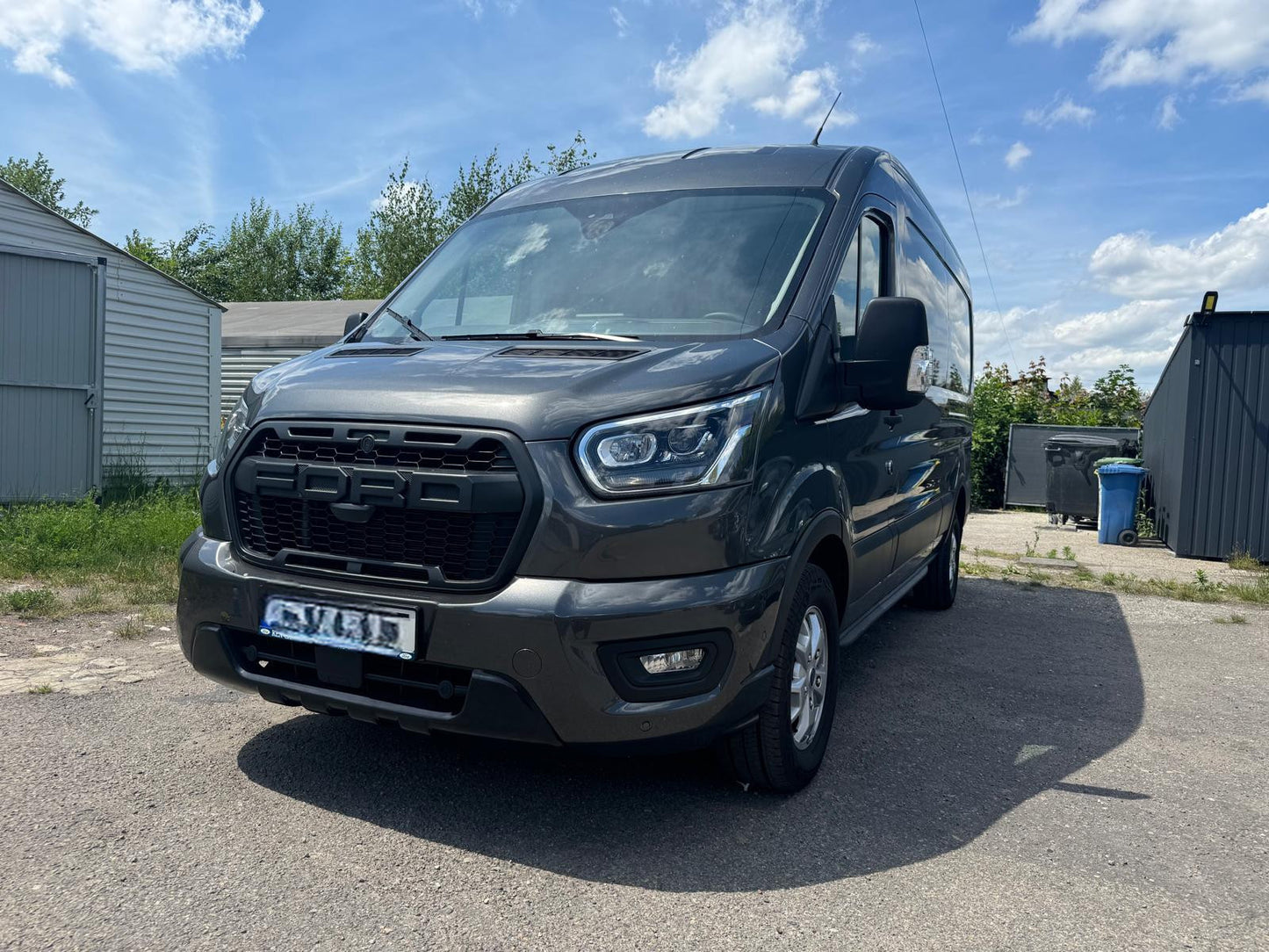 🔥Splitter Inferiore Anteriore in ABS per Ford Transit MK8 (2019–oggi)🔥