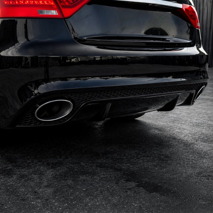 BODYKIT E36 + COUPE REAR LIGHTS WITH WHITE INDICATOR
