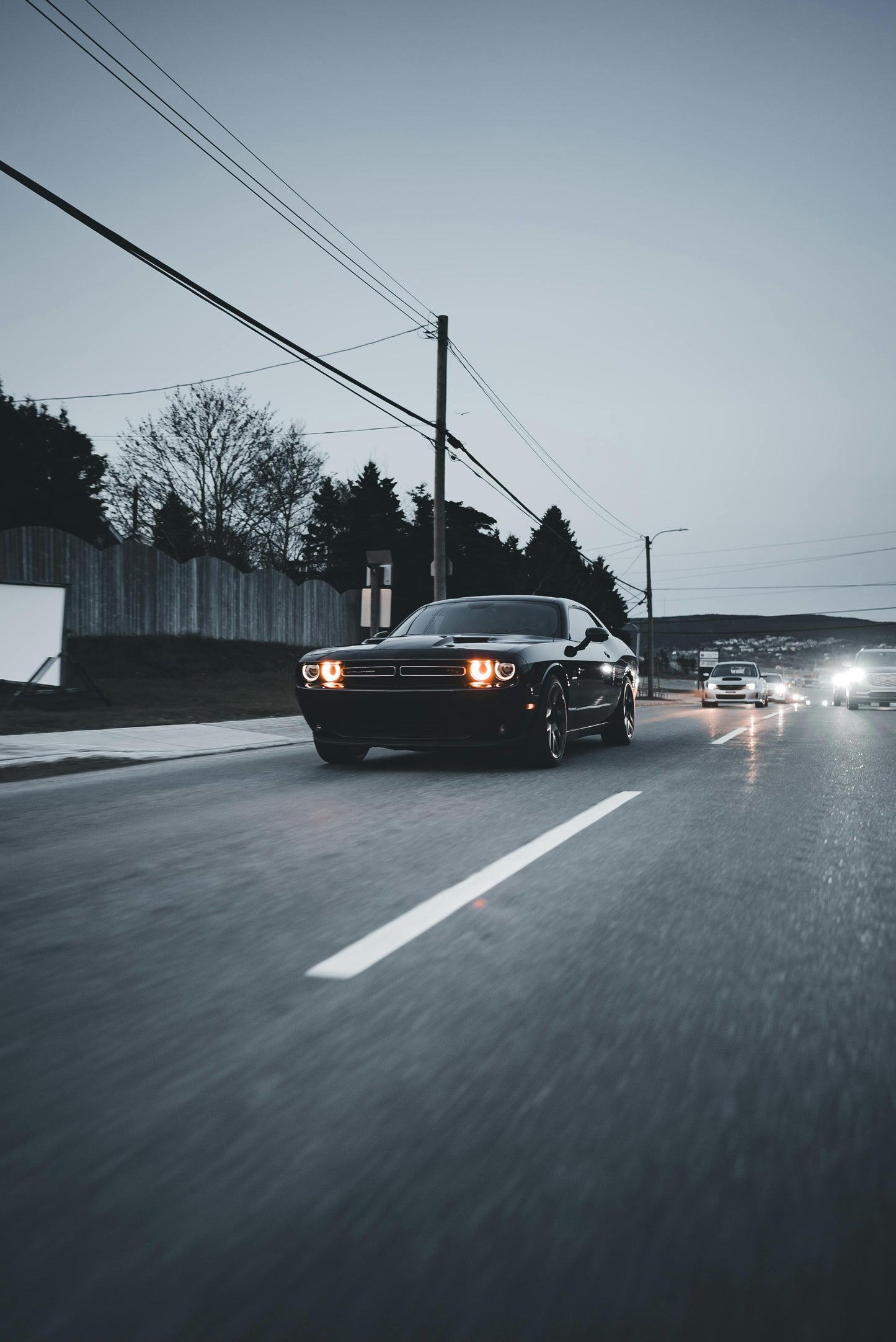 ⭐Fari a LED adatti per Dodge Challenger (2015-2023) Luci RGB nere⭐