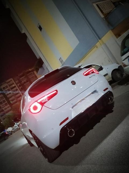 ART. 0061 DIFFUSORE ALFA  ROMEO GIULIETTA 1+1 NERO LUCIDO
