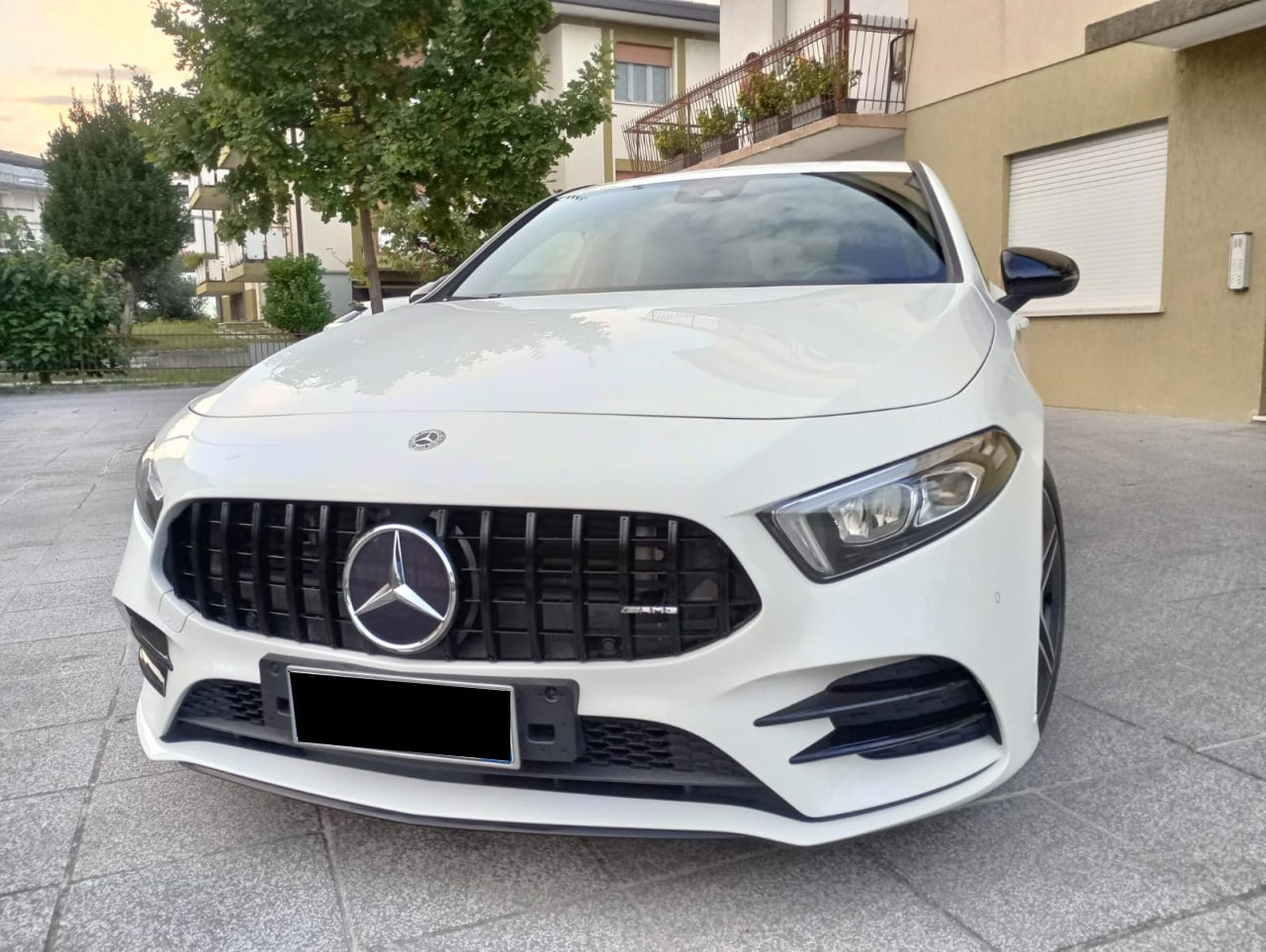ART. 0032 GRIGLIA MERCEDES CLASSE A W177