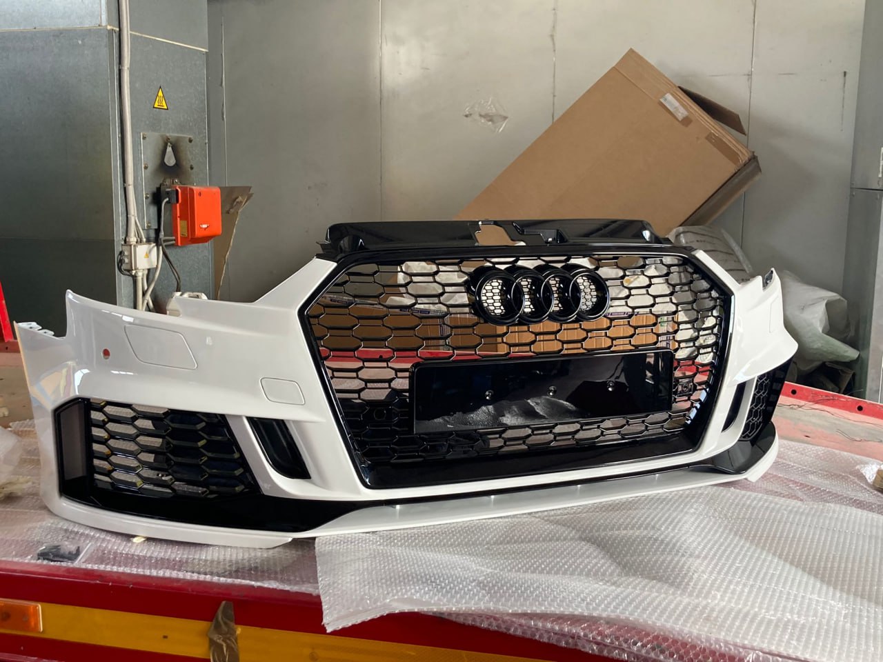 ART. 0788 PARAURTI ANTERIORE AUDI A3 8V 2017-2020 HATCHBACK LOOK RS3