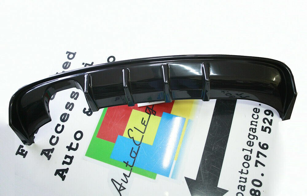 ART.0062  DIFFUSORE AUDI A3 8P 2008-2012 3/5 PORTE LOOK RS3 NERO LUCIDO
