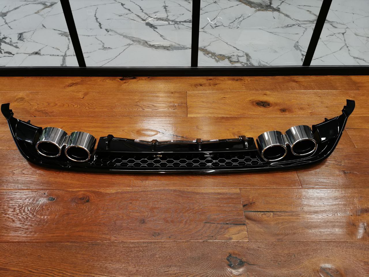 ART. 0348 DIFFUSORE  VW  GOLF 7.5 2+2 NERO LUCIDO