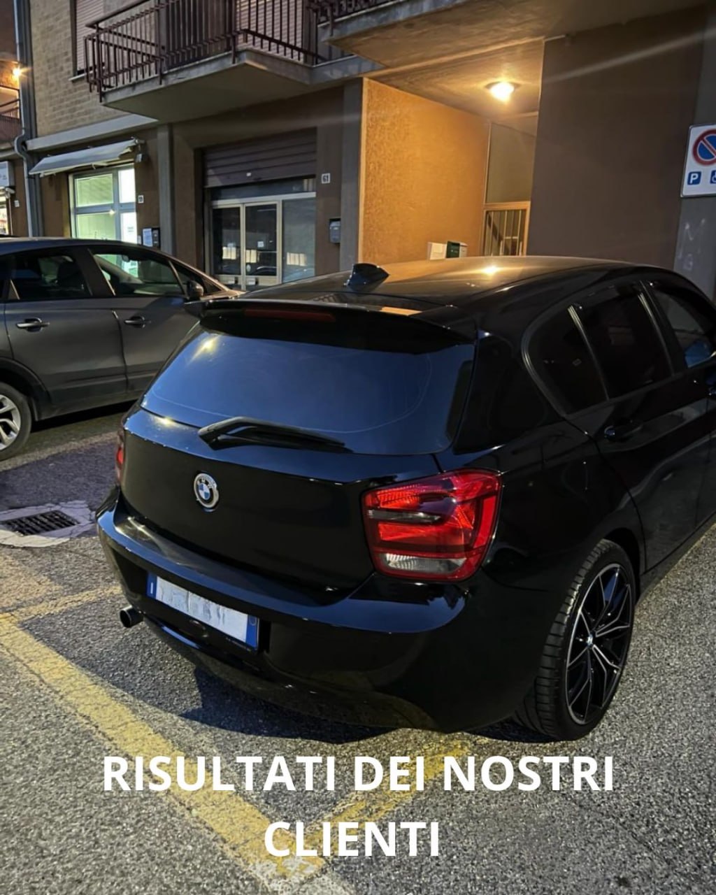 SPOILER POSTERIORE SUL TETTO BMW SERIE 1 F20 F21 2011-2019 NERO LUCIDO