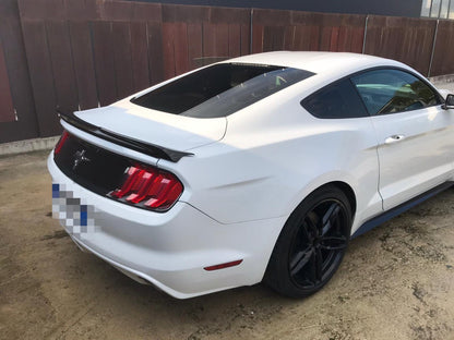 SPOILER ADATTO PER FORD MUSTANG COUPE 2014-2020 LOOK PERFORMANCE NERO LUCIDO