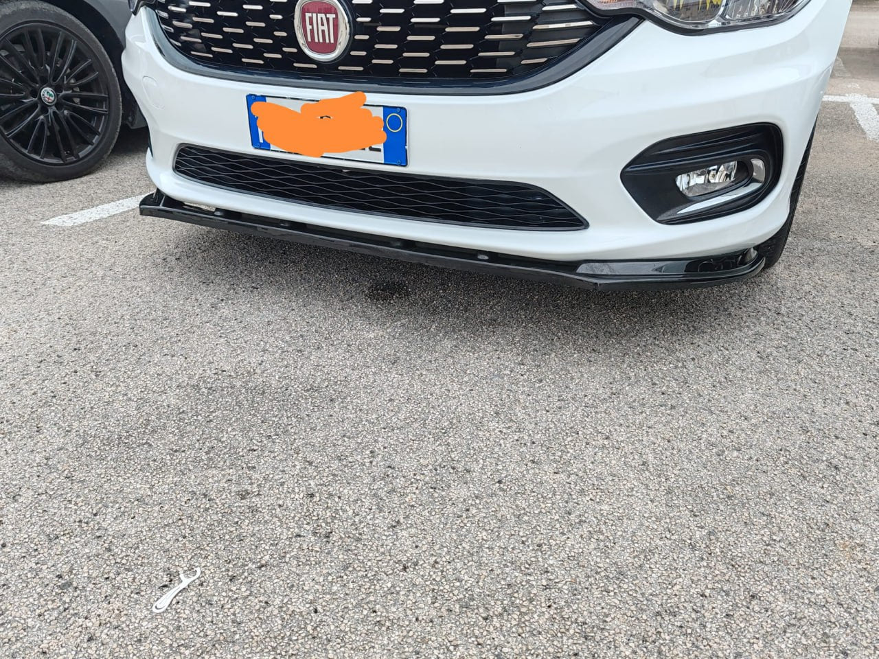 LAMA SPOILER SOTTO PARAURTI ANTERIORE FIAT TIPO ABS NERO LUCIDO SPLITTER LABBRO.