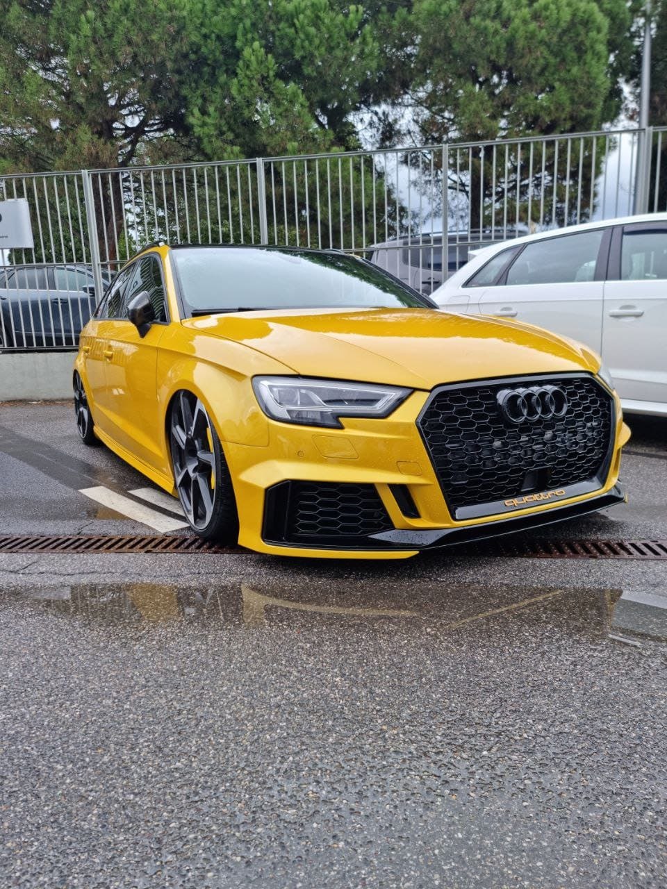 SPLITTER SOTTO PARAURTI ADATTO PER AUDI A3 8V 2017+ RS3 ABS LOOK NERO LUCIDO