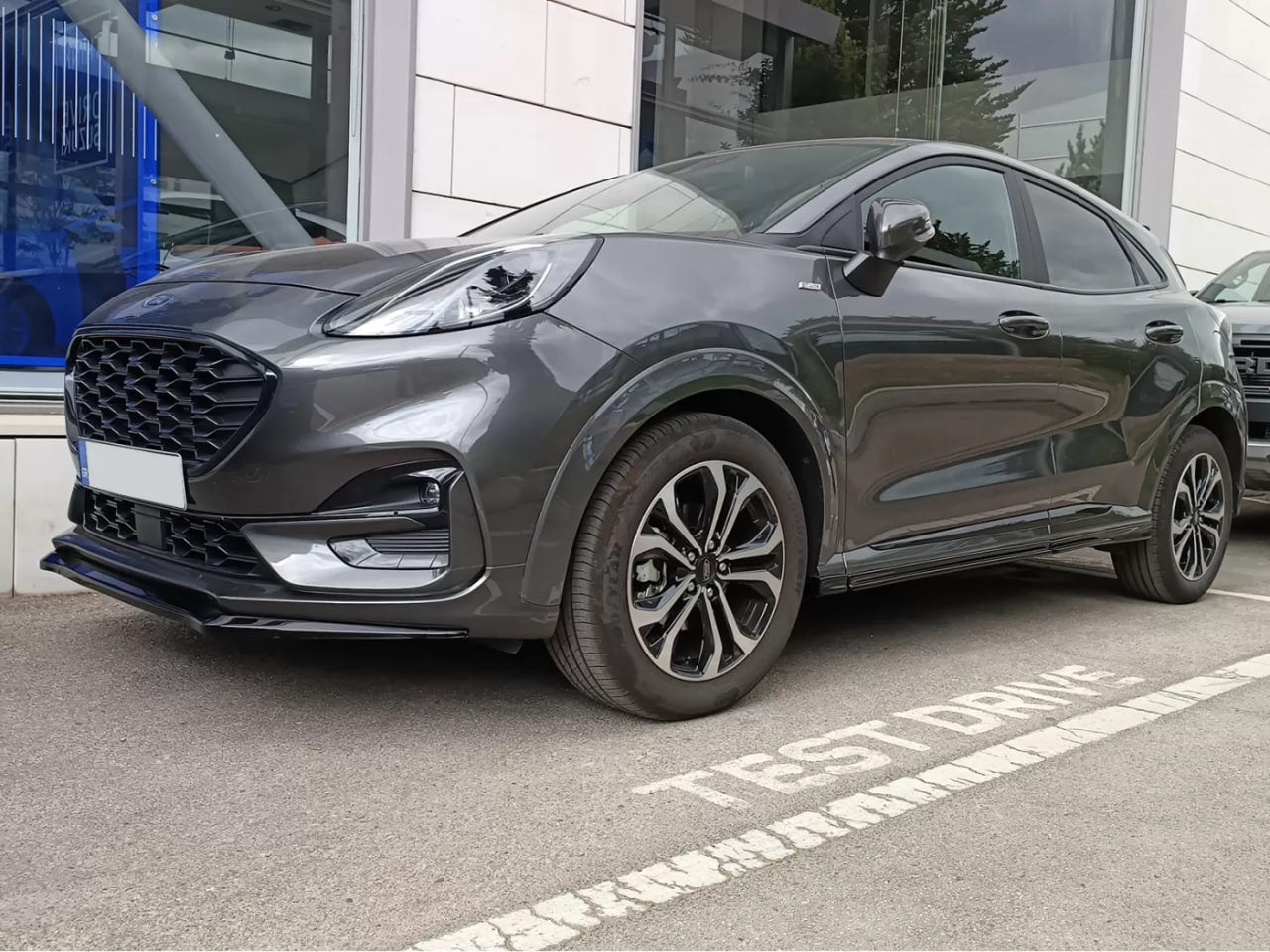SPLITTER ADATTO PER PUMA ST-LINE 2019+ NERO LUCIDO