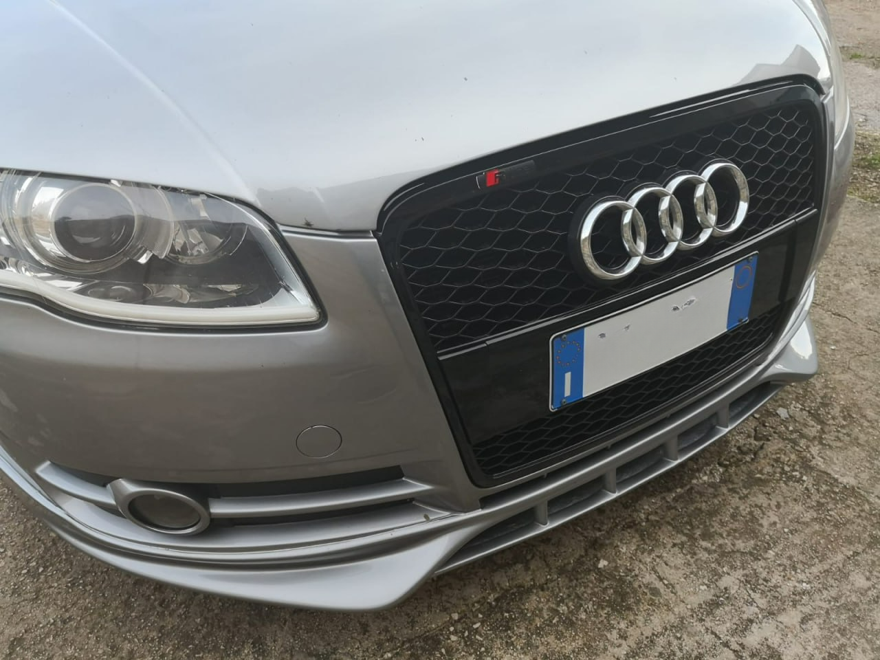 Under bumper A4 b7 suitable for standard bumper sline look